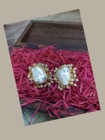 Baroque beautiful pearl studs