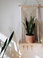 THE TOP KNOTT Boho Macrame Wooden Wall Hanging Shelf, Modern Chic Woven Macrame Tapestries, Wall Art Home Decor for Apartment, Dorm, Bedroom,