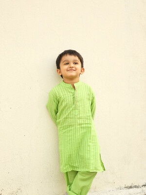 Green 100% cotton kurta pajama for little kids