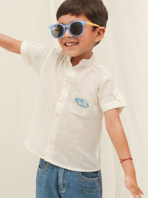 Classic off-white cotton shirt for little boys