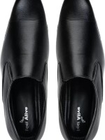 Gavin Slip-on For Men(Black)-the epitome of modern comfort and style.