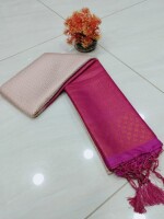 Contrast mulberry silk saree with matching blouse piece