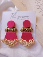 Rainvas Pink and golden beaded long jhumka earrings