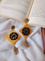 Rainvas Yellow and black mirror jhumka earrings