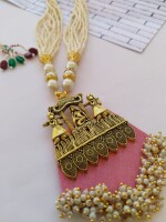 Rainvas Baby pink and golden long ethnic necklace