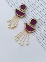 Rainvas Violet kundan jhumka with pearls chain earrings