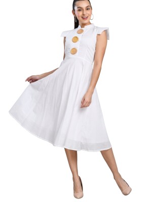 Slub Cotton,flare fit, Big Buttons plain, White Dress, with short sleeves