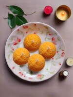 Laddoo mithai soy wax vegan gift Candles set of 4