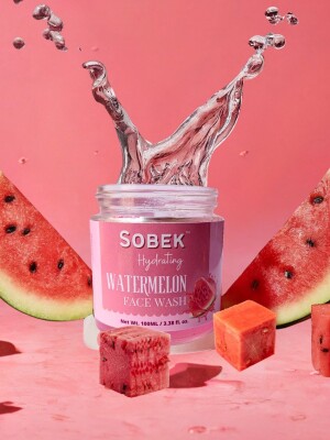 Juicy glow hydrating watermelon face wash&nbsp;