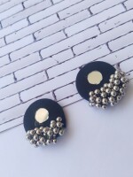 Rainvas Tiny dark blue and silver round studs earrings for girls