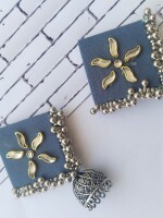 Rainvas Dusky blue and kundan jhumka earrings