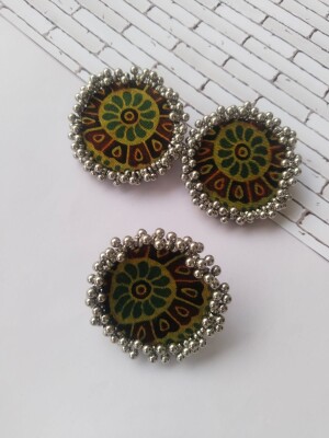 Rainvas Green Ajrakh print Ring earrings combo set for women