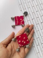 Rainvas Pink bandhani fabric jhumka earrings for women