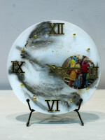 Unique resin picture clock pearl gold numbers, marble look, table clock with black or gold metal stand