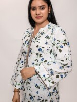white and blue floral print creates a serene and refreshing aesthetic, while the comfort cotton fabric ensures a pleasant and easy-to-wear experience.