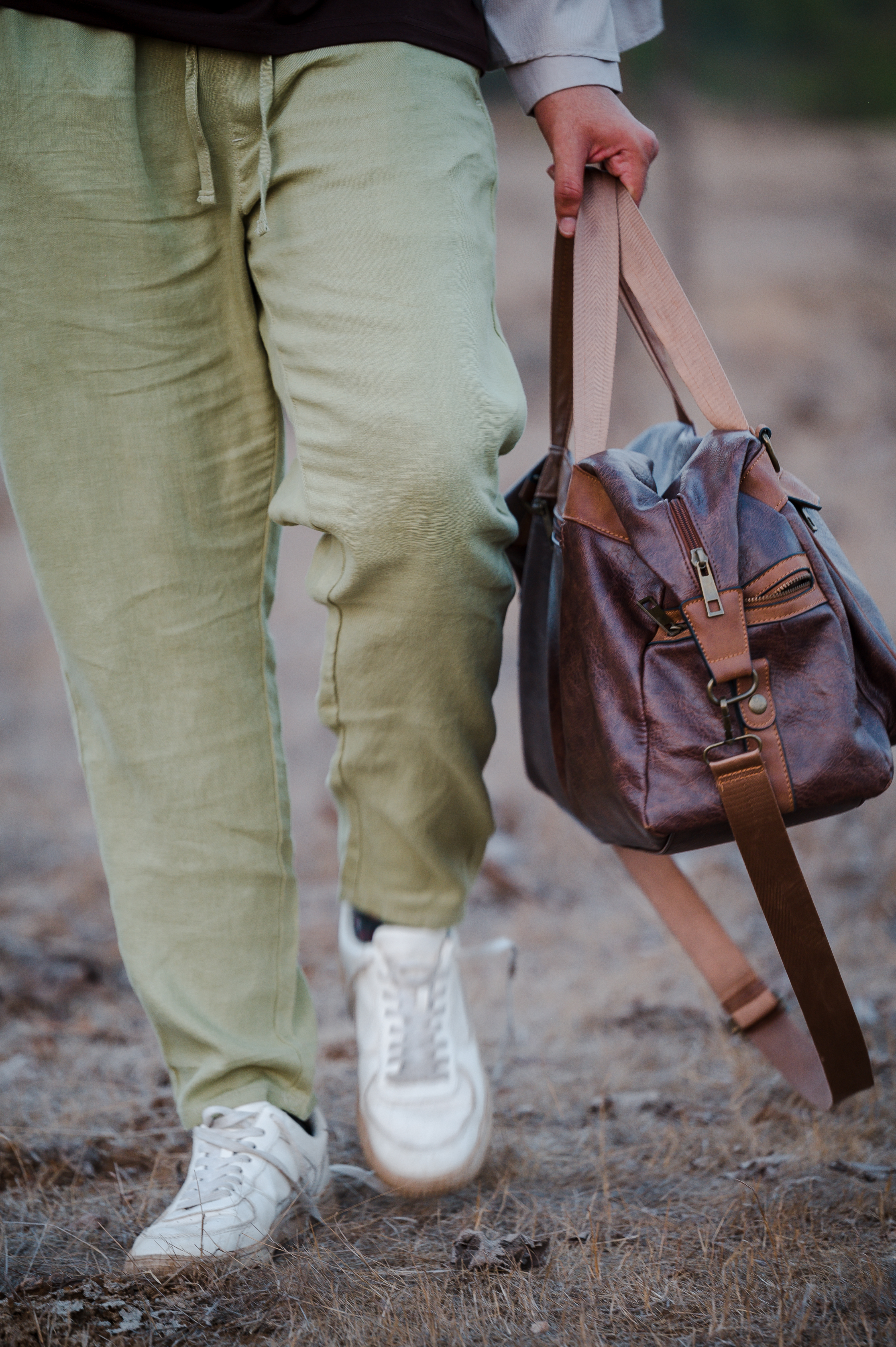 OFF WHITE LINEN PANT (RELAXED TAPERED FIT) – ROOKIES