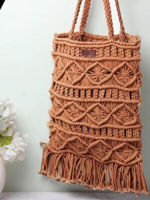 SAND CASTLE | NESH | HANDMADE CROCHET TOTE BAG FOR WOMEN: Where Artistry Meets Practicality