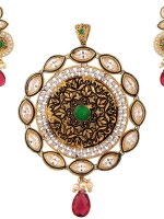 Classic kundan antique pendant set