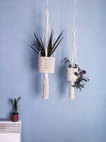 Macrame Hanging Basket / Knotted Plant Hanger