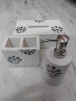 Marble Cutlery Stand/Box with Engraved Design