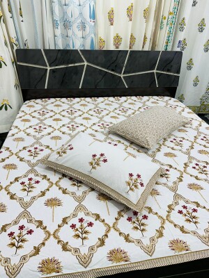 Fitted,King size Cotton print Bed sheet with 2 pillow Covers, 108*108