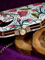 Splendor beautiful hand painted clutch bag (box) for women