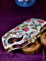 Splendor beautiful hand painted clutch bag (box) for women