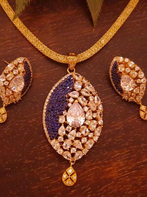 Sapphire shower classic pendant set