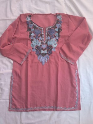 Elegant embroidery summer cool kashmiri short kurti for women