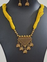 Handcrafted Floral Design pendant, Beaded Necklace set for Women & Girls.