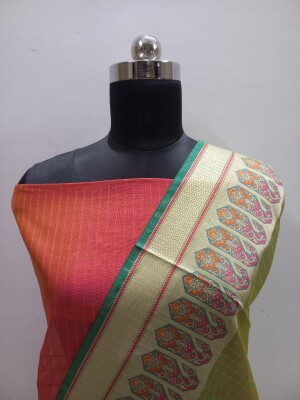 Cotton Zari Check with Skirt Boota – a perfect blend of tradition and modern style.