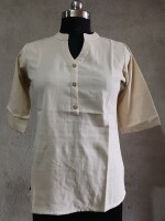 High neck v-collar off white short top for women