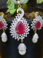 American diamond maroon halo sparkle pendant set